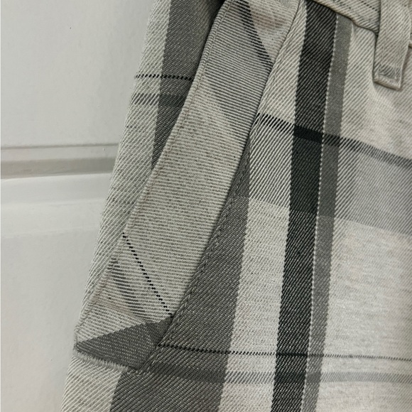 Rip Curl Walk Shorts - NWT
Size 24 (US - 8 years old) - Picture 6 of 7